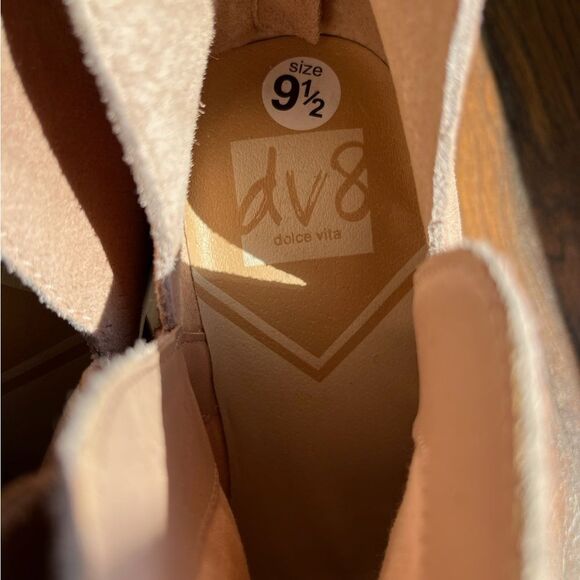 New dolce vita dv8 tan beige heel ankle boots shai suede leather - Picture 8 of 9
